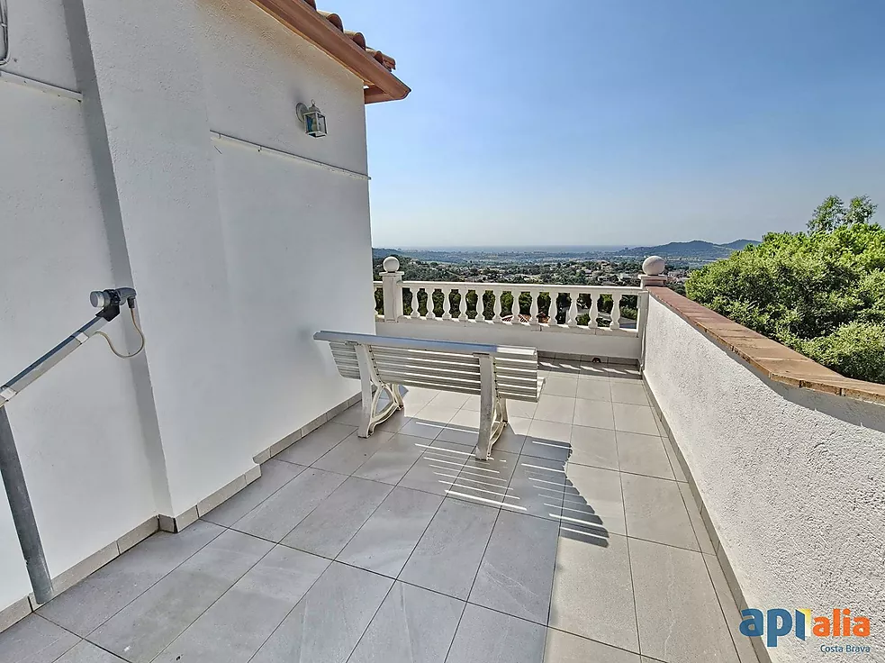 Villa for sale in Calonge