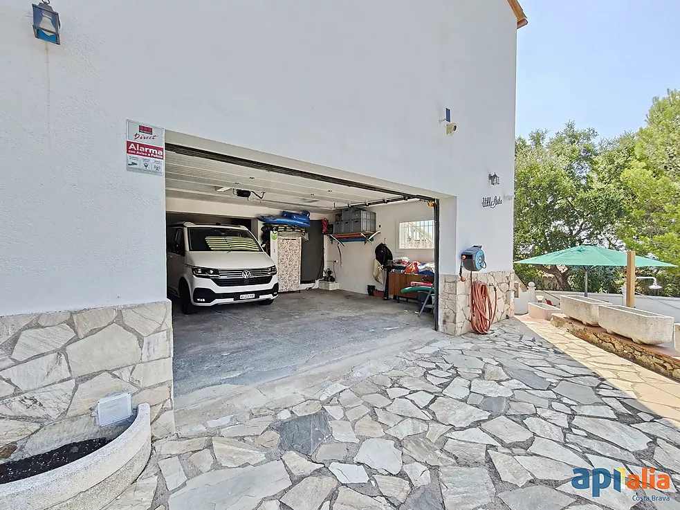Villa for sale in Calonge