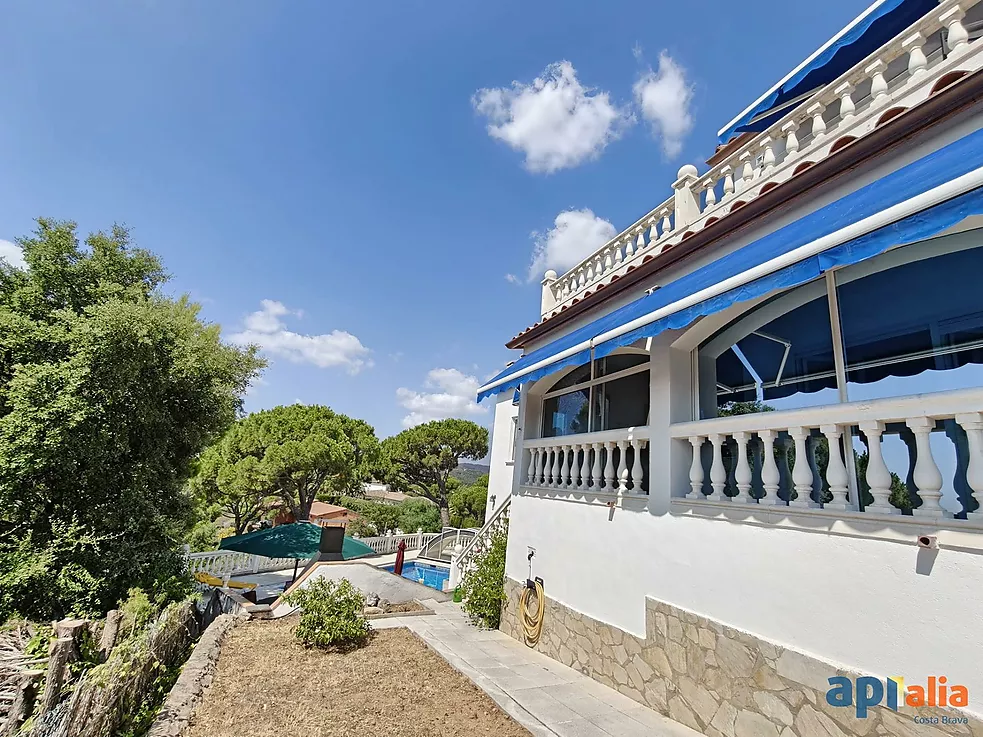 Villa for sale in Calonge