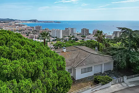 Villa for sale in Sant Antoni de Calonge