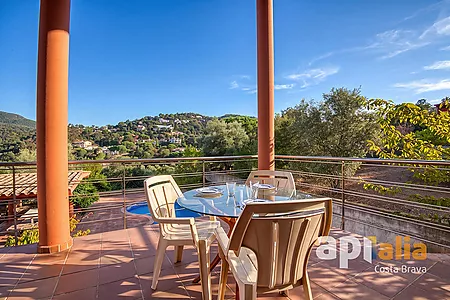 Villa for sale in Calonge