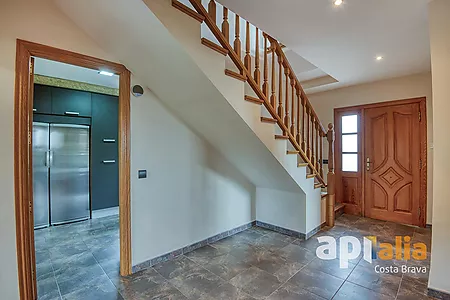 Villa for sale in Calonge