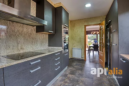 Villa for sale in Calonge