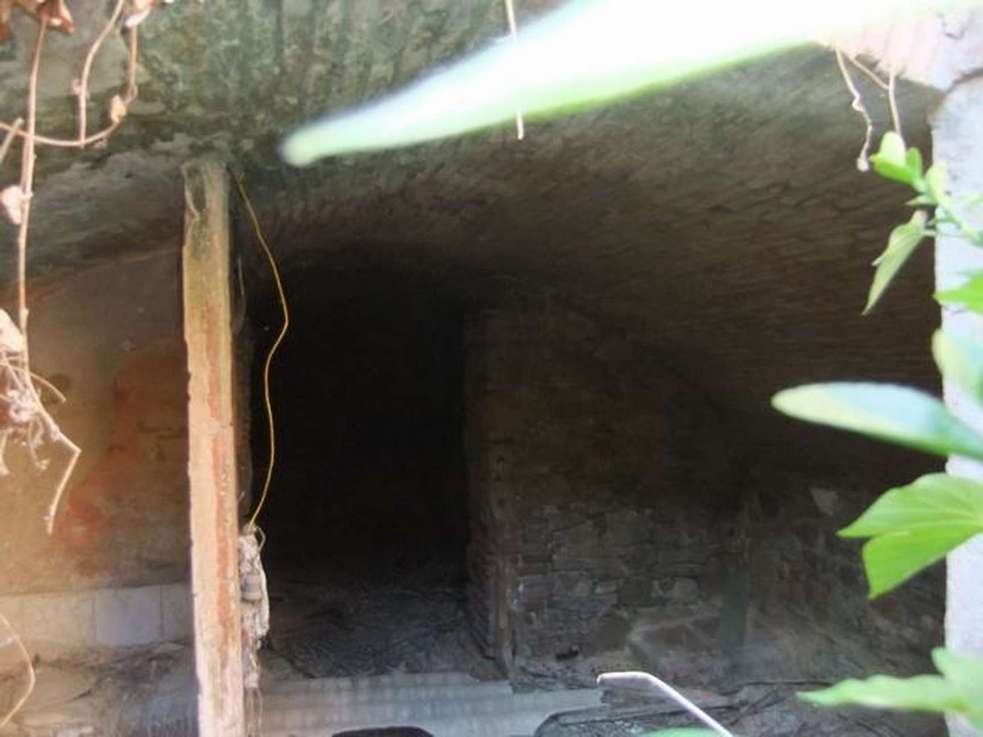 ?Casa de piedra a restaurar, situada en el casco antiguo de Calonge