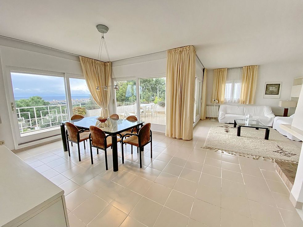 Villa avec 3 chambres à coucher et avec vue panoramique sur mer à Sant Antoni de Calonge.