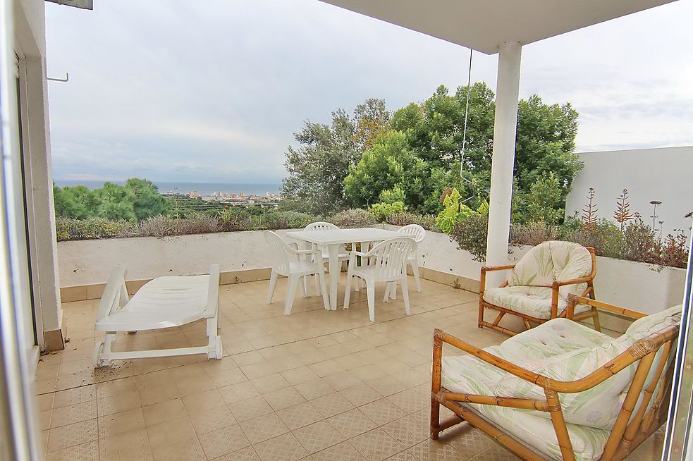 Chalet de 3 dormitorios y vistas panorámicas al mar en Sant Antoni de Calonge