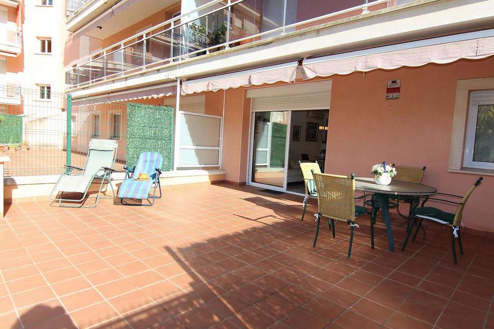 Lovely ground floor with 37sqm terrace