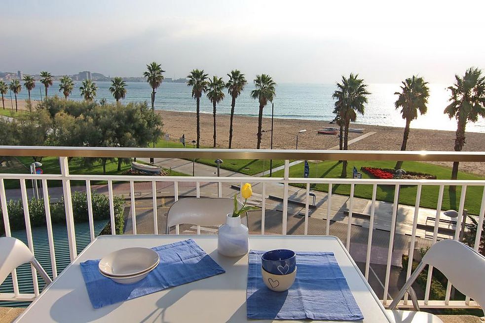 Beach front apartment in Sant Antoni de Calonge