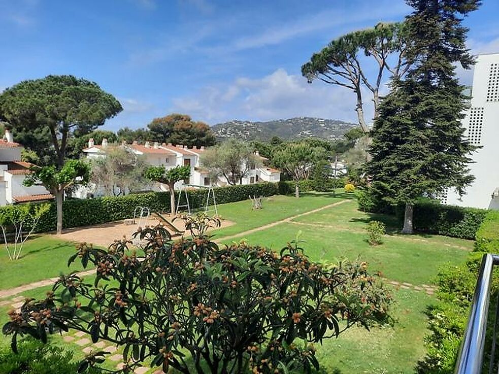 APARTAMENT SITUAT EN  ZONA RESIDENCIAL